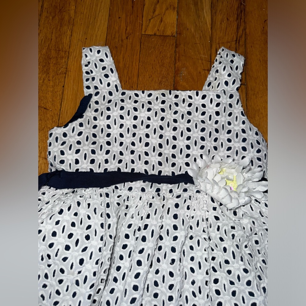 Rare Editions Girls Crochet White & Navy Sleeveless Dress Size 6 - Picture 2 of 5